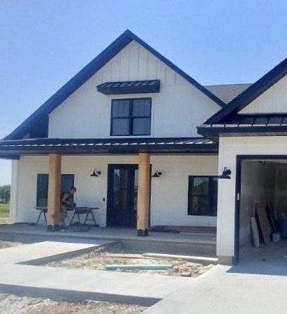 Watts Construction Builds Beautiful Custom Homes, Additions, & Remodels in Columbia, MO.