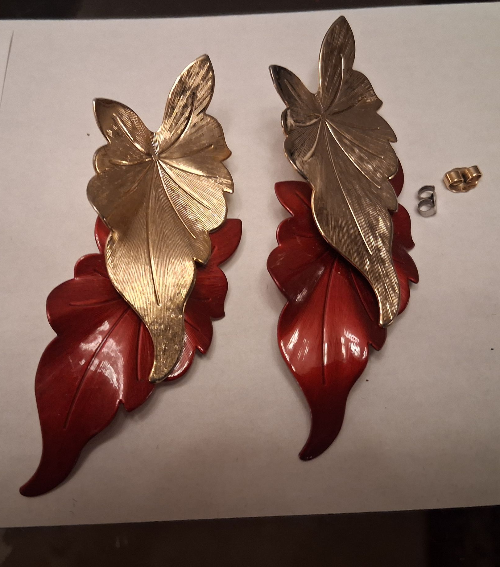 Leaf gold tone & Terrocotta post earrings