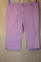 Basic Editions Woman 20W purple 98% cotton 2% spandex BANDLEDESH Capri