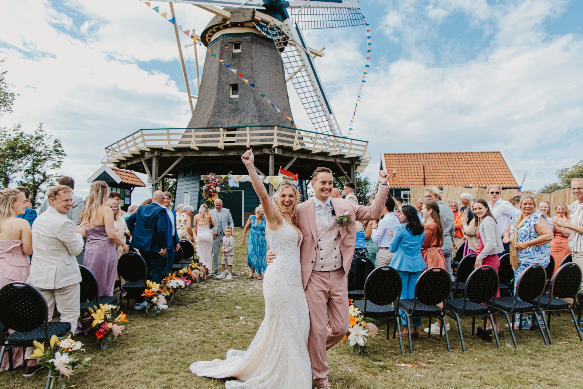 Bruine boekjes met huwelijksgeloften, getiteld