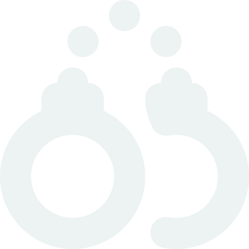 Algemas, uma fechada, outra aberta, com bolhas subindo.