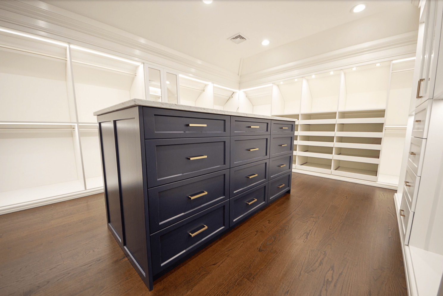 Custom Closet System