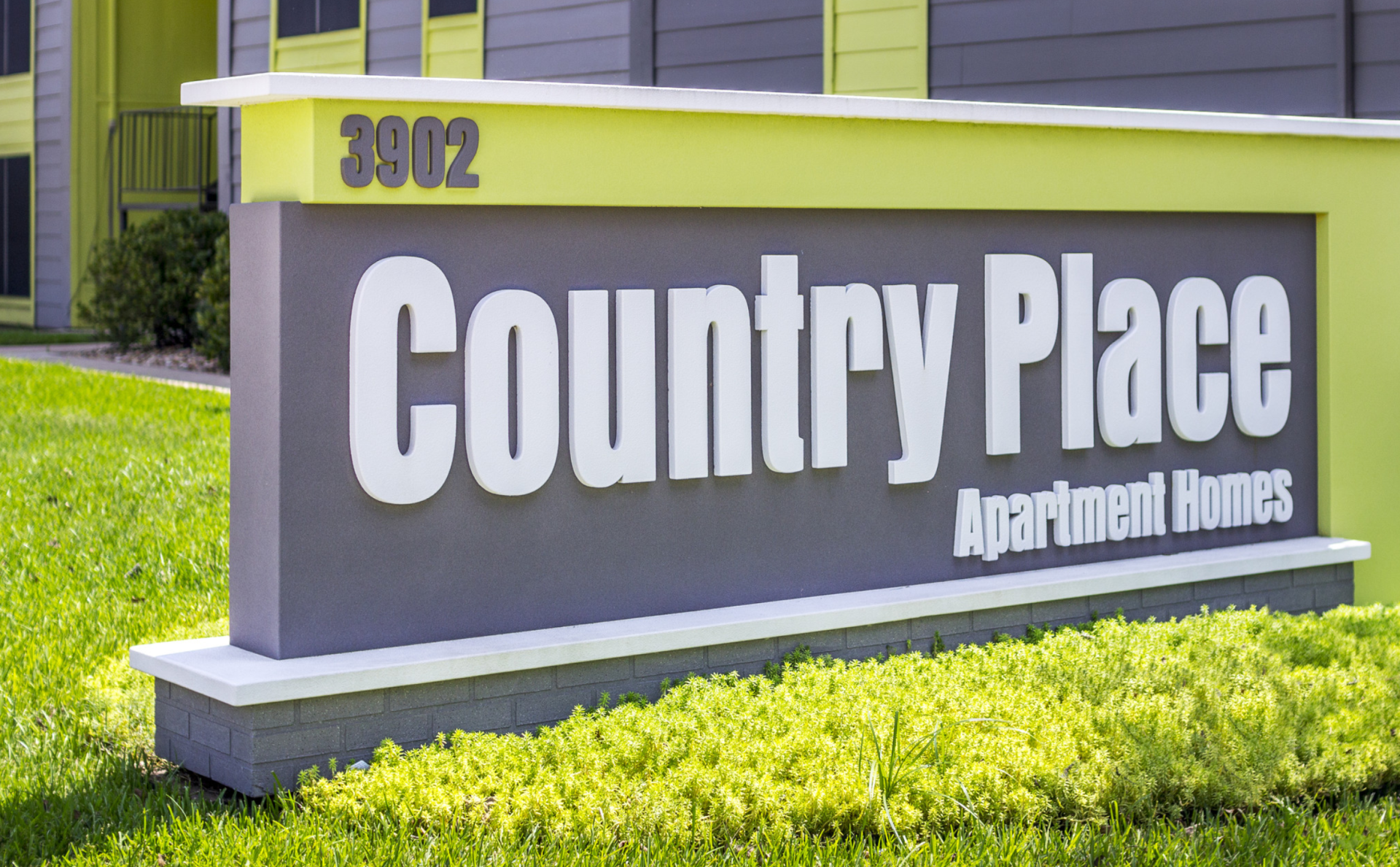 country place apartments sign