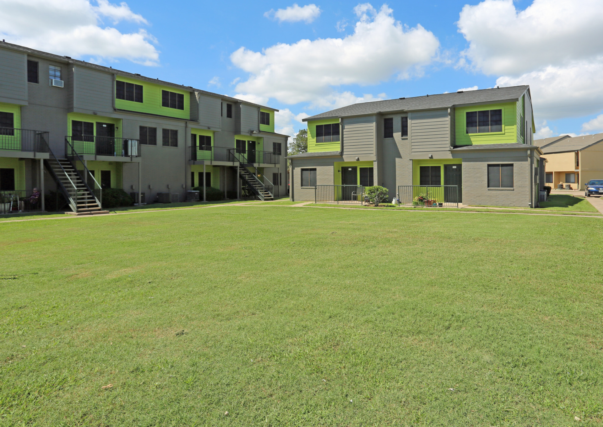 31 thirty apartments exterior