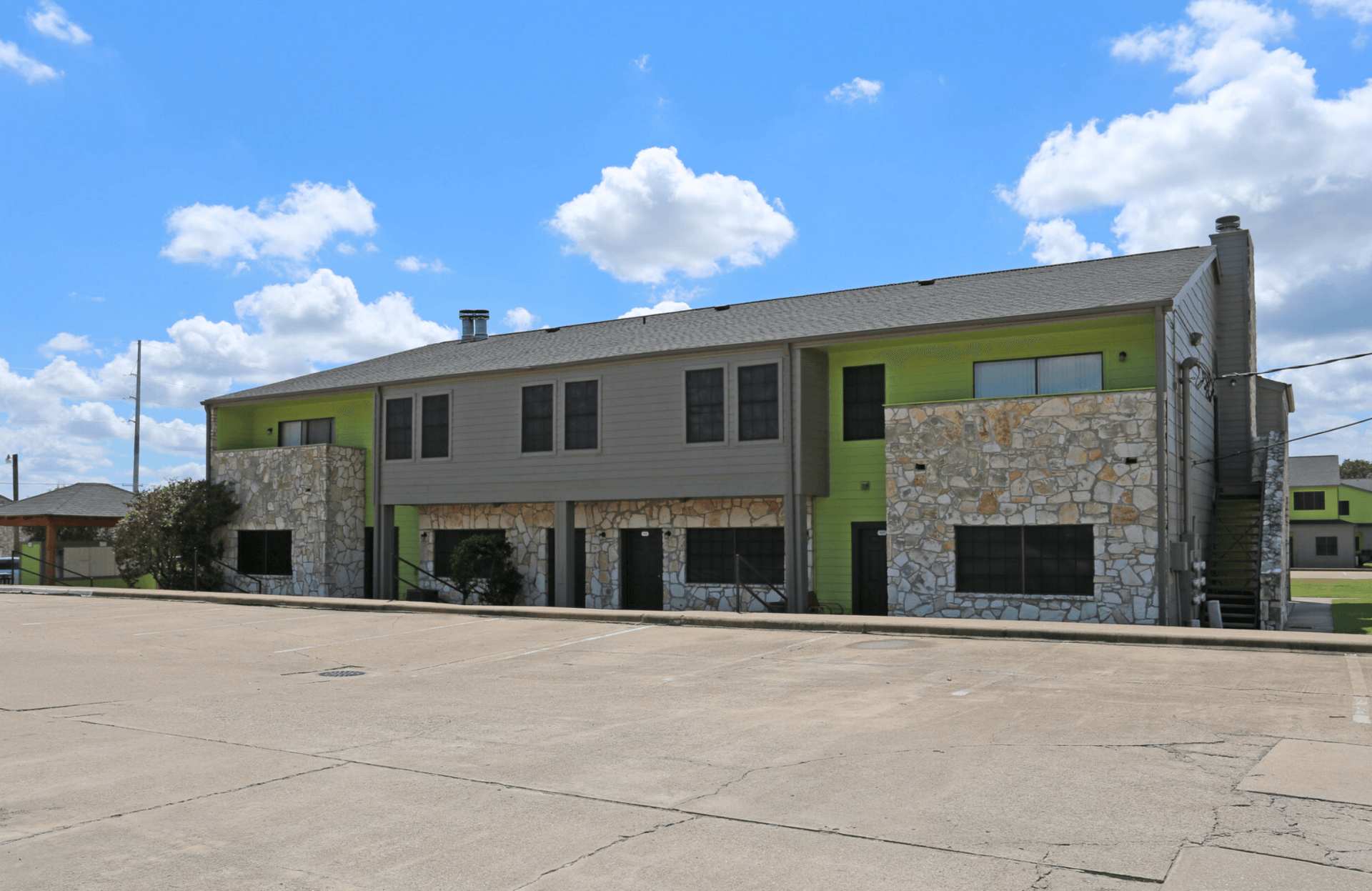 31 thirty apartments exterior