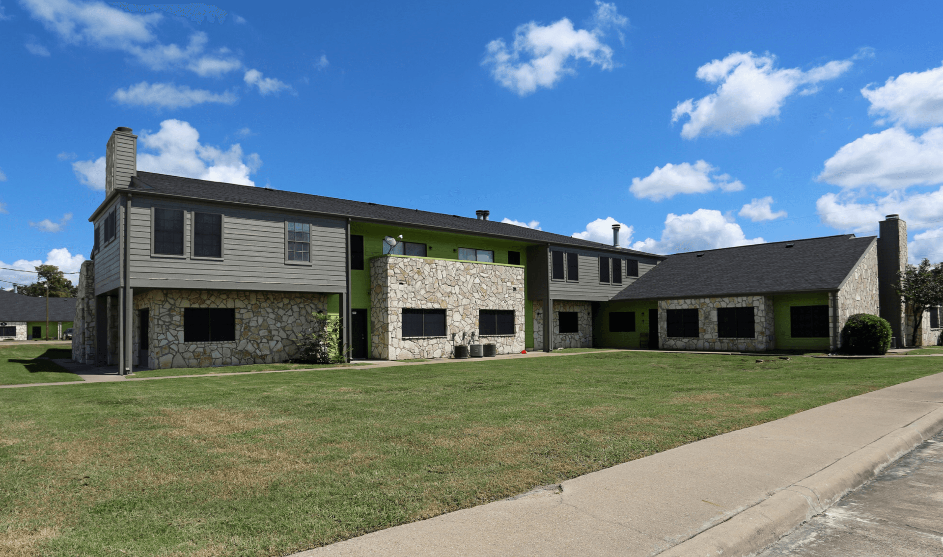 31 thirty apartments exterior