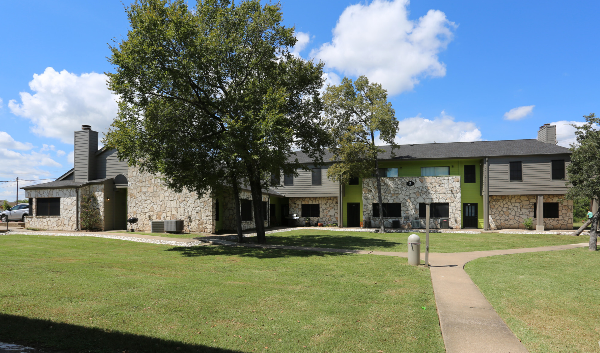 31 thirty apartments exterior