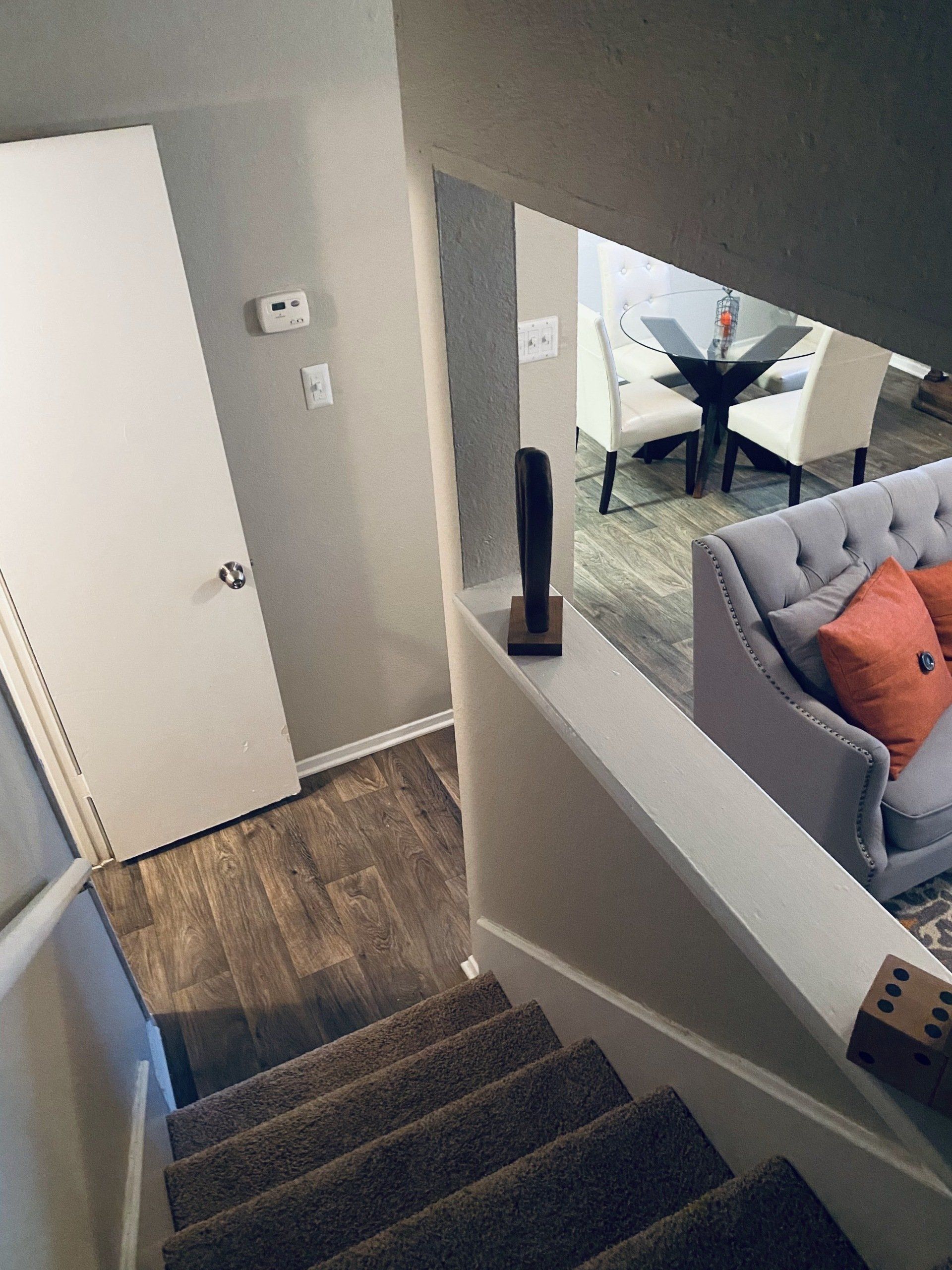 31 thirty apartments staircase