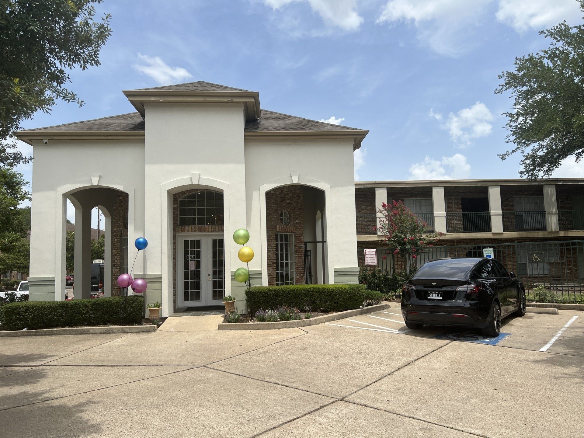 park at bellaire exterior