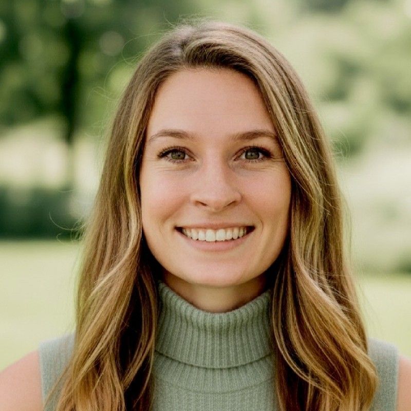 Kira Dickey