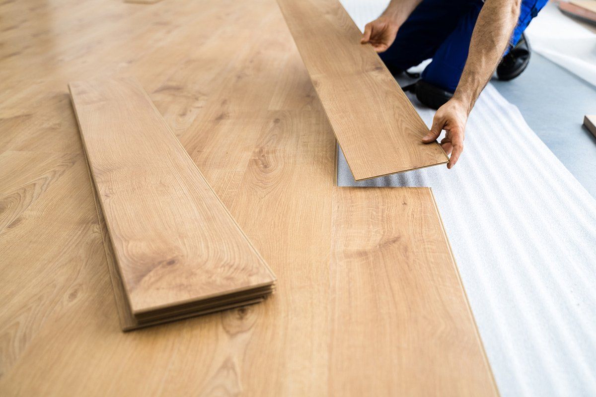 Sheet Vinyl & Vinyl Planks
