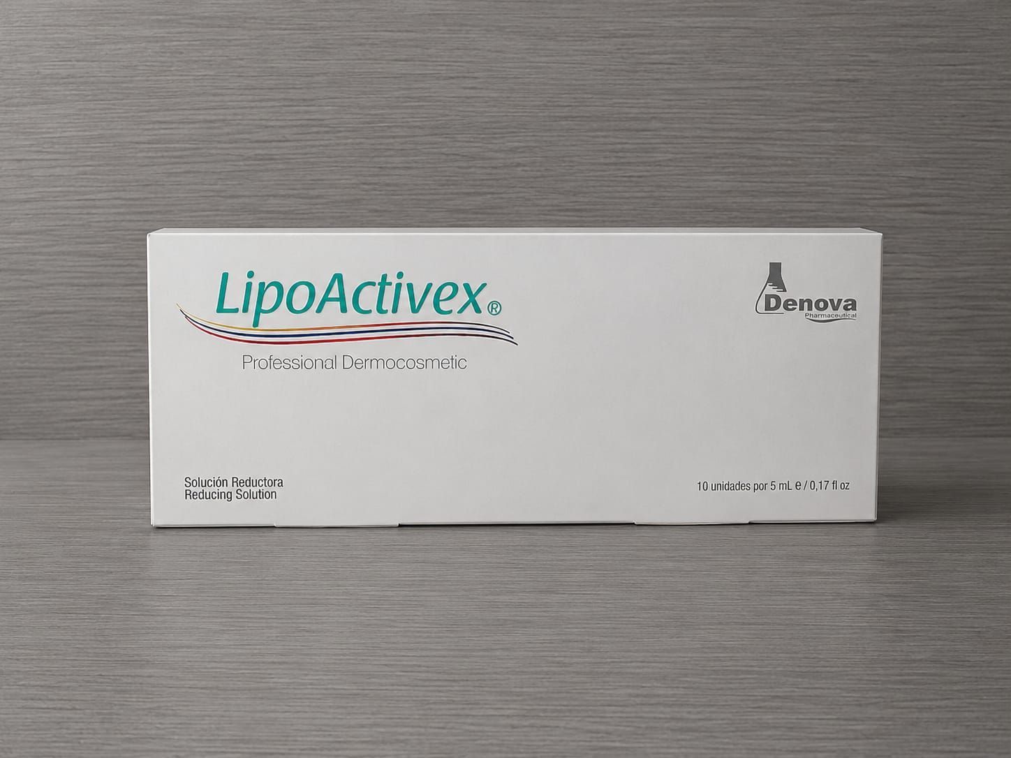 Caja blanca de LipoActivesx sobre una superficie texturizada gris.