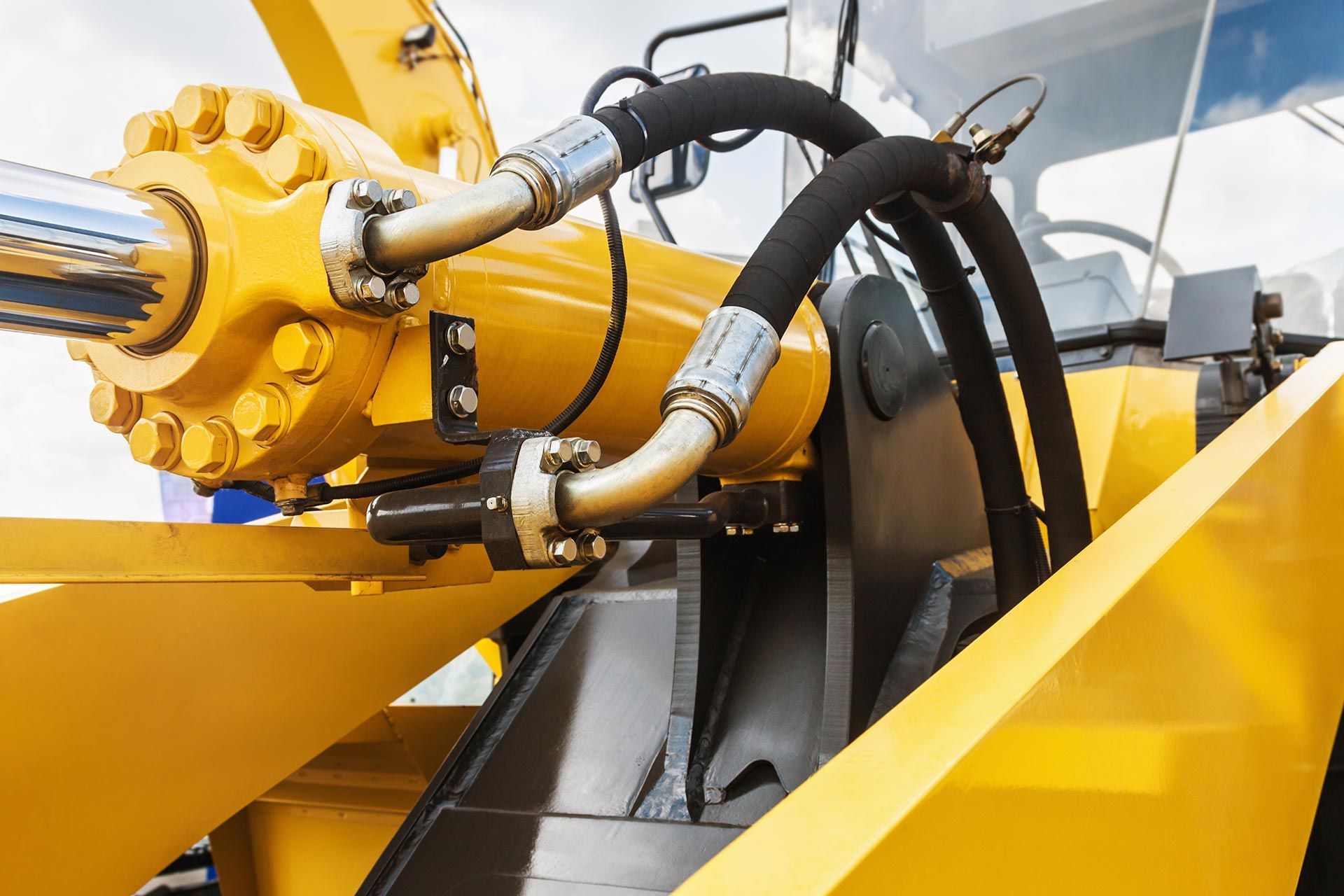 Hydraulics tractor yellow. Hydraulics tractor yellow.