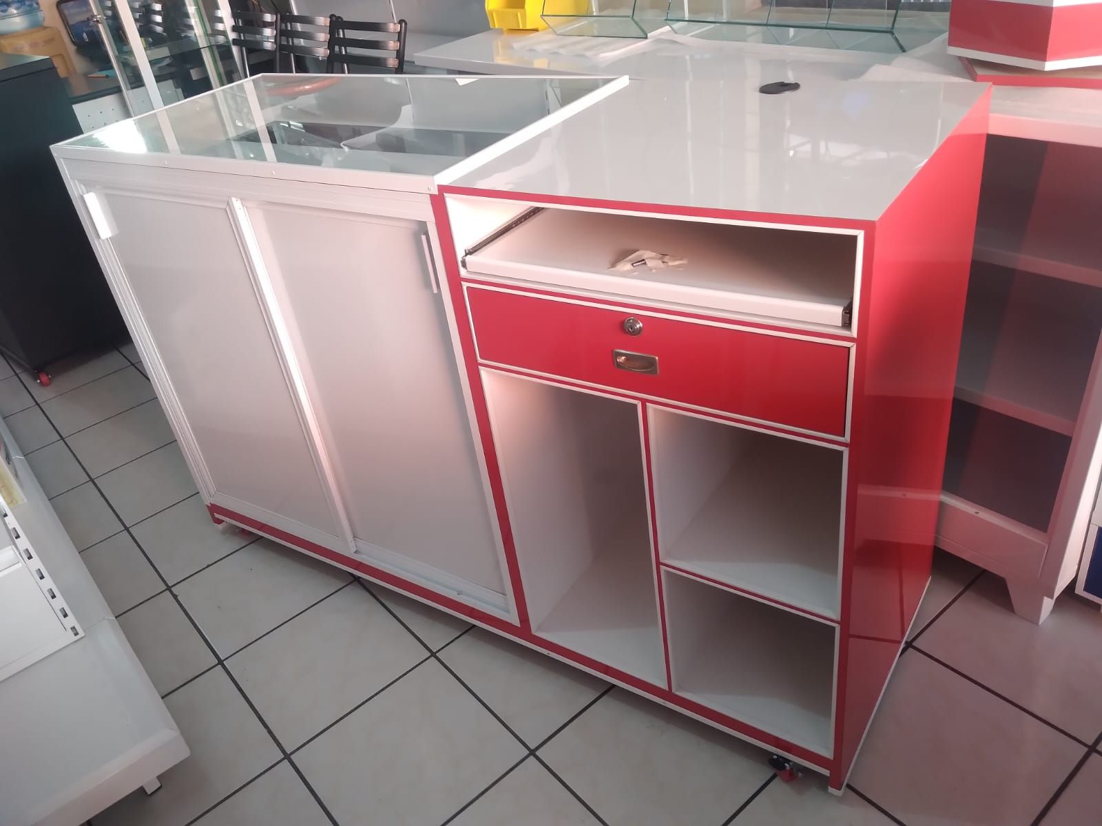EXHIBI MUEBLES