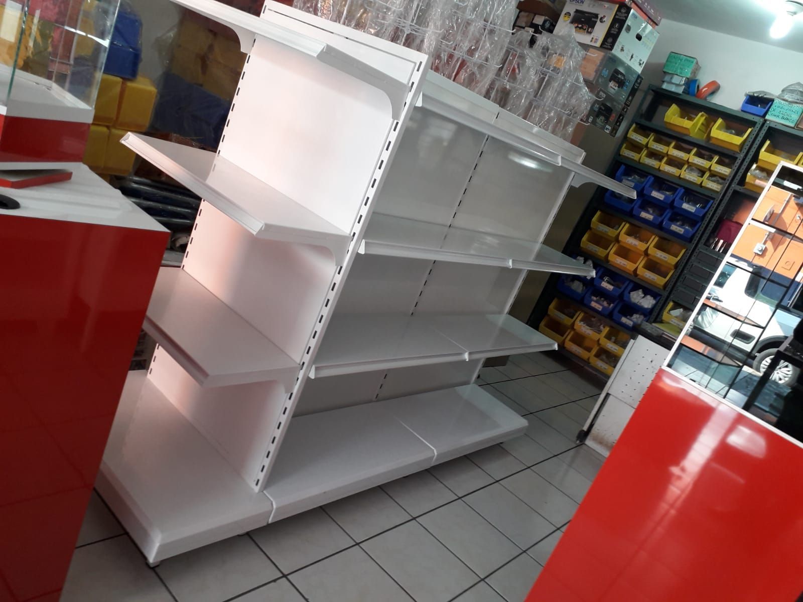 EXHIBI MUEBLES