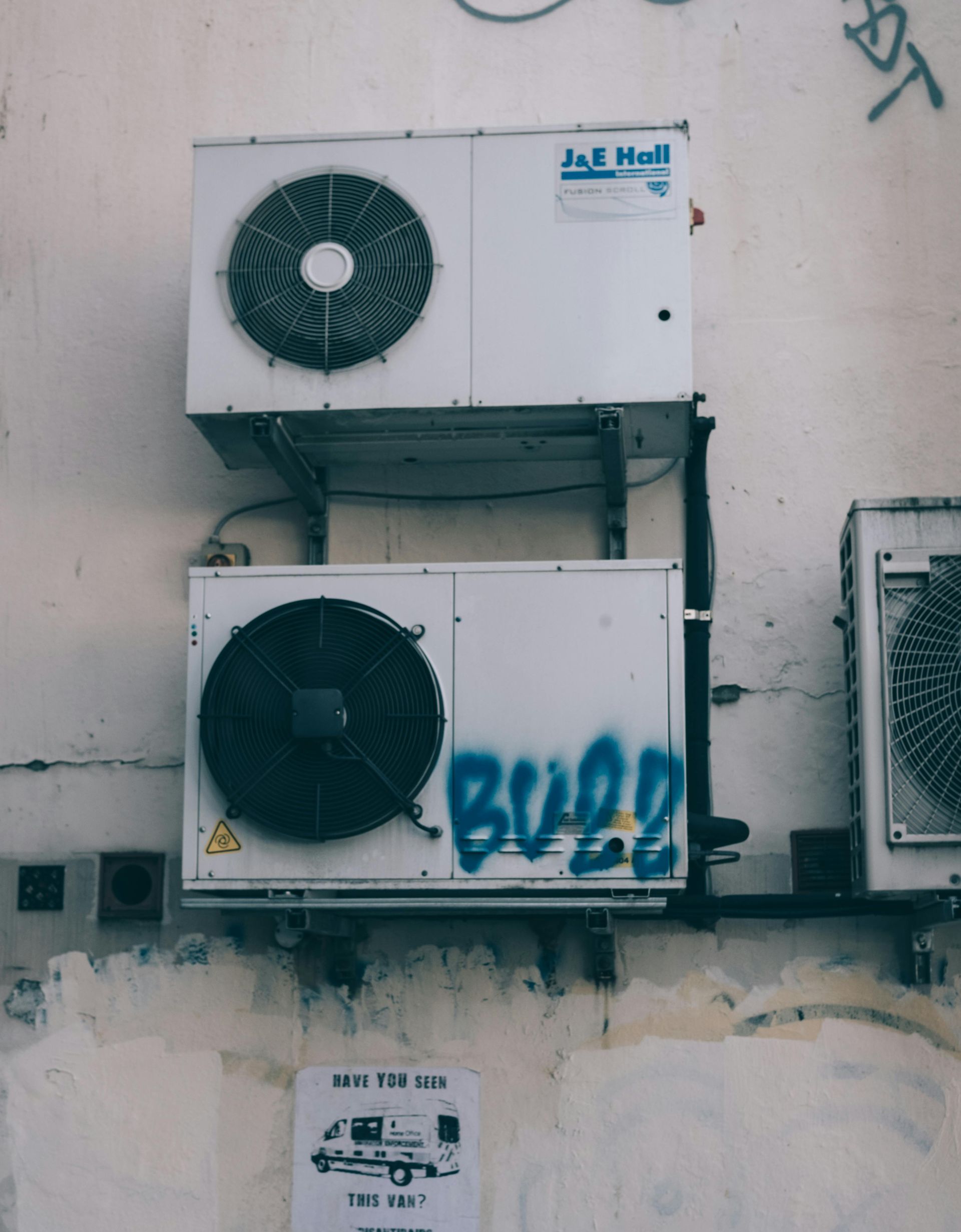 Used air conditioners for disposal

