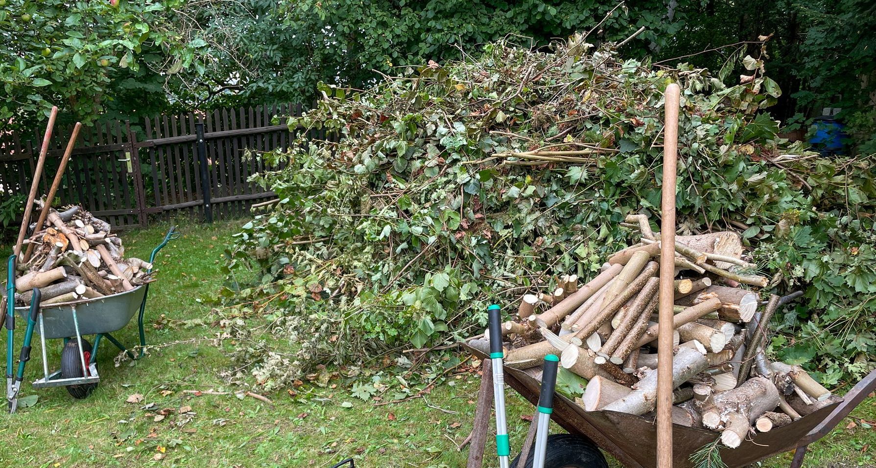 Yard debris
