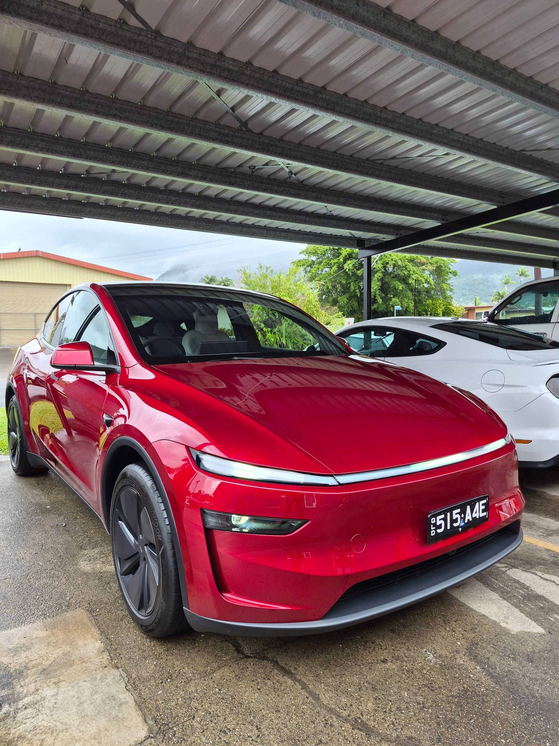 Silver SUV in an Auto Shop — Mobile Club Cars Cairns in Tully, QLD