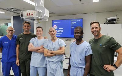 Dr Gerald Yeo, with fellow Orthopaedic surgeons