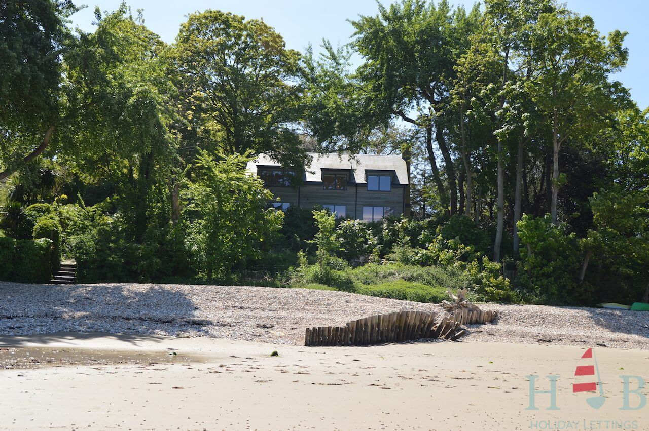 Long Rock Cottage sleeping 10 pet friendly