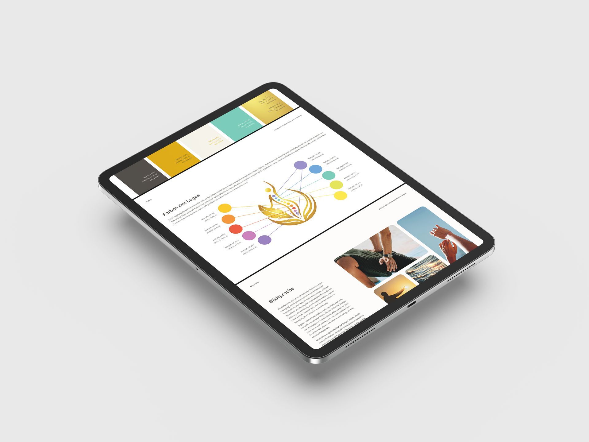 Sechs Visitenkarten, in Sechseckform auf einer weißen Fläche angeordnet, mit minimalistischem Design in gedeckten Farben.