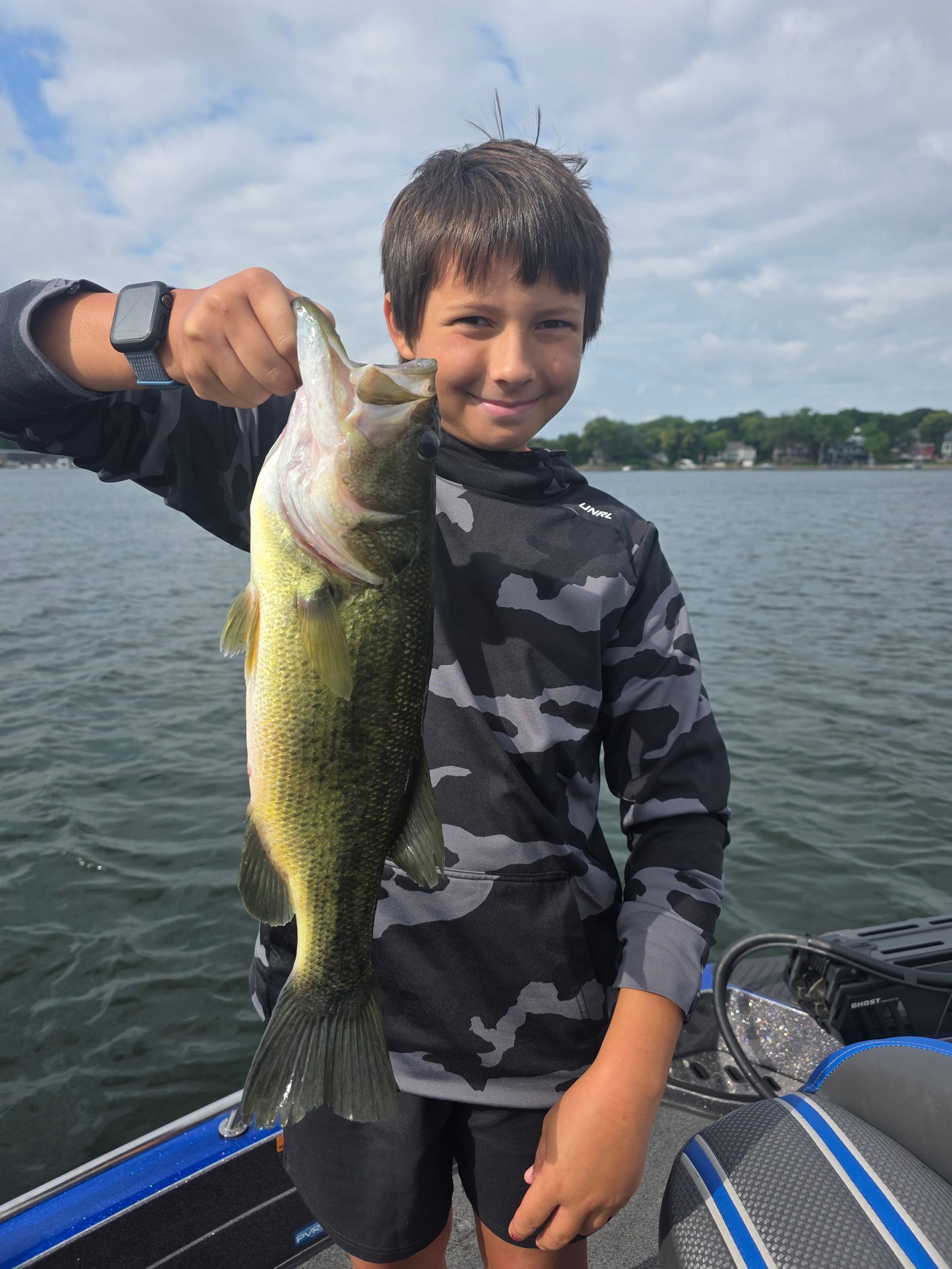 Lake Minnetonka fishing guide near Minneapolis