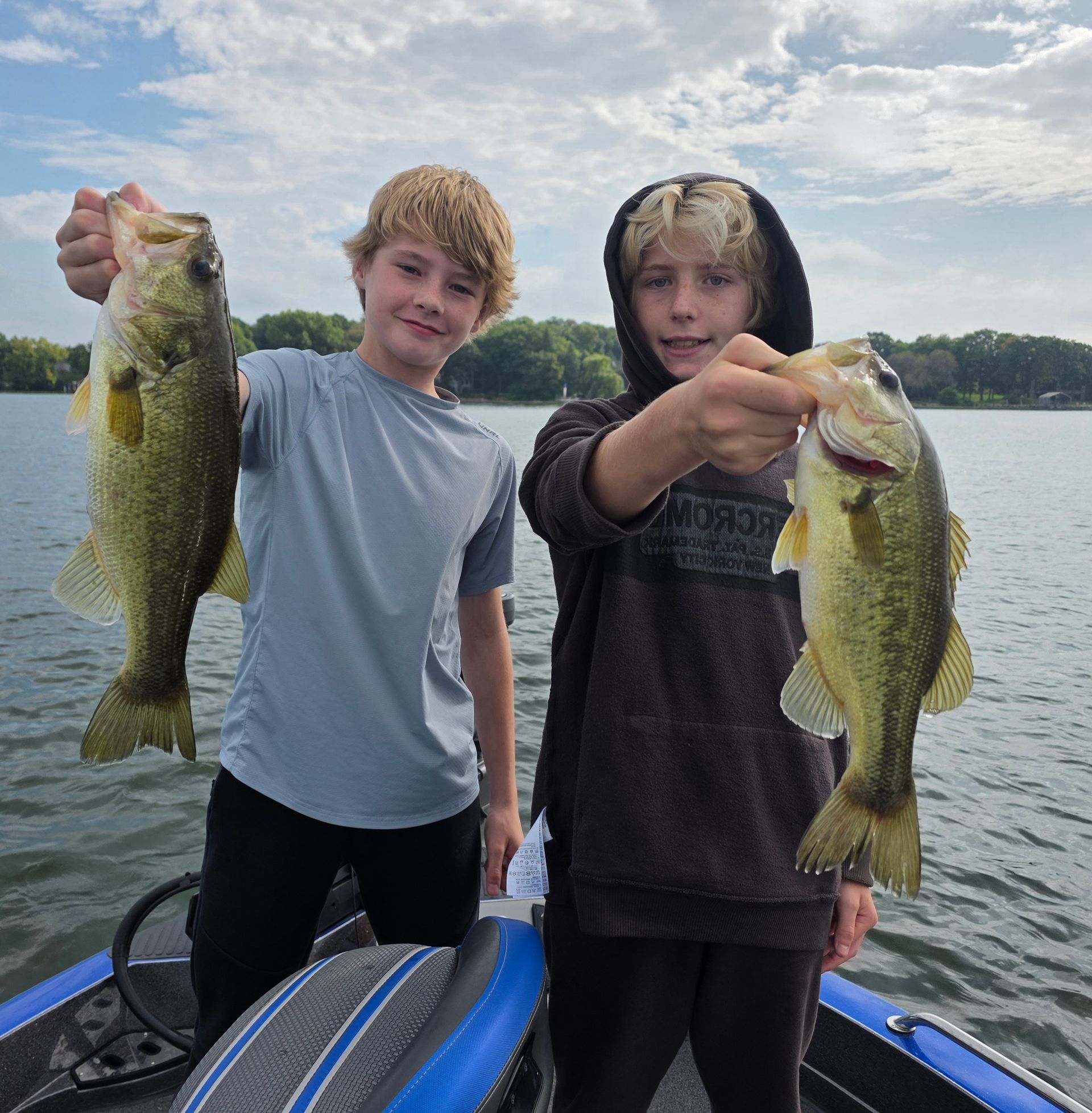 minneapolis fishing guide
