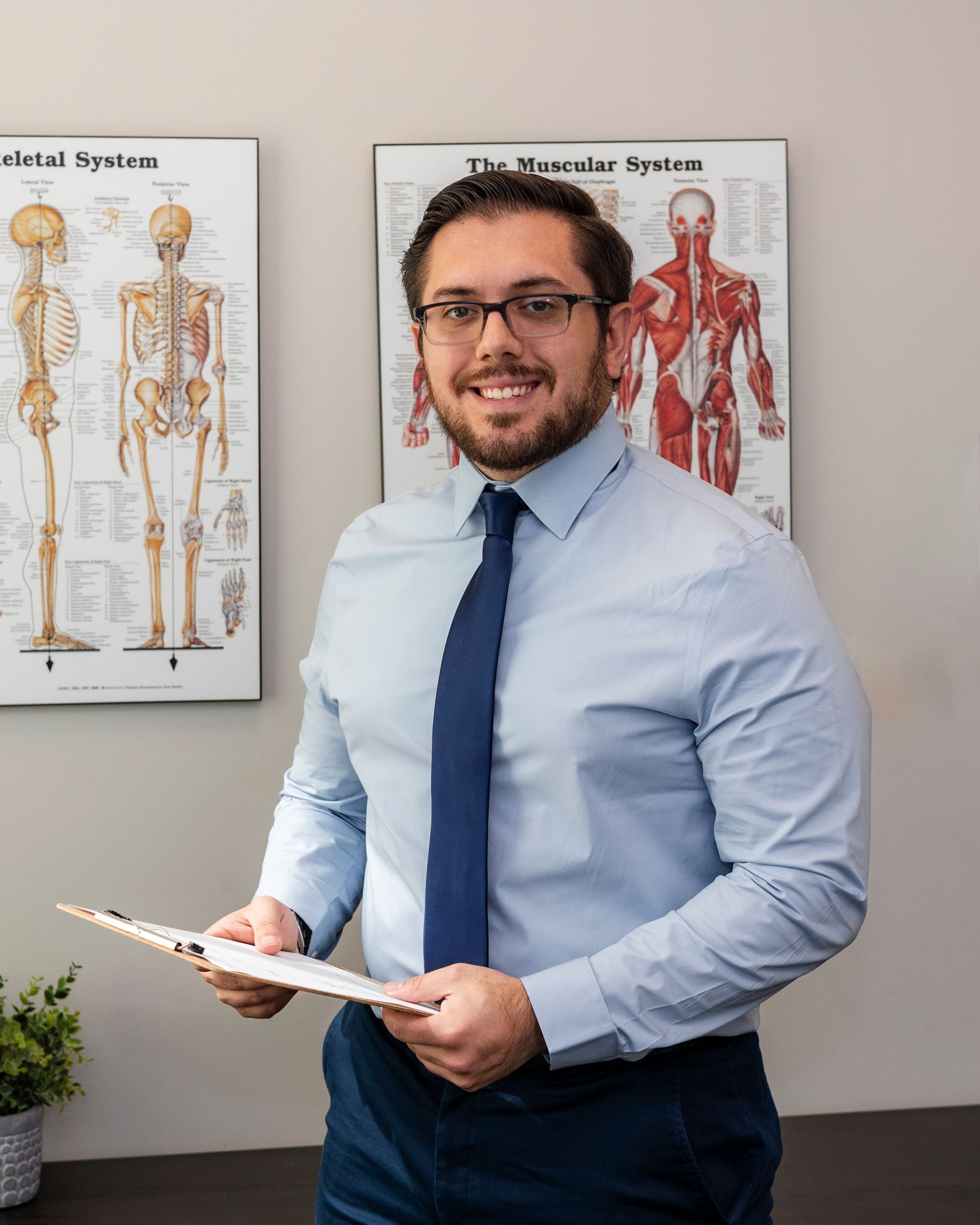 working chiropractor specialist