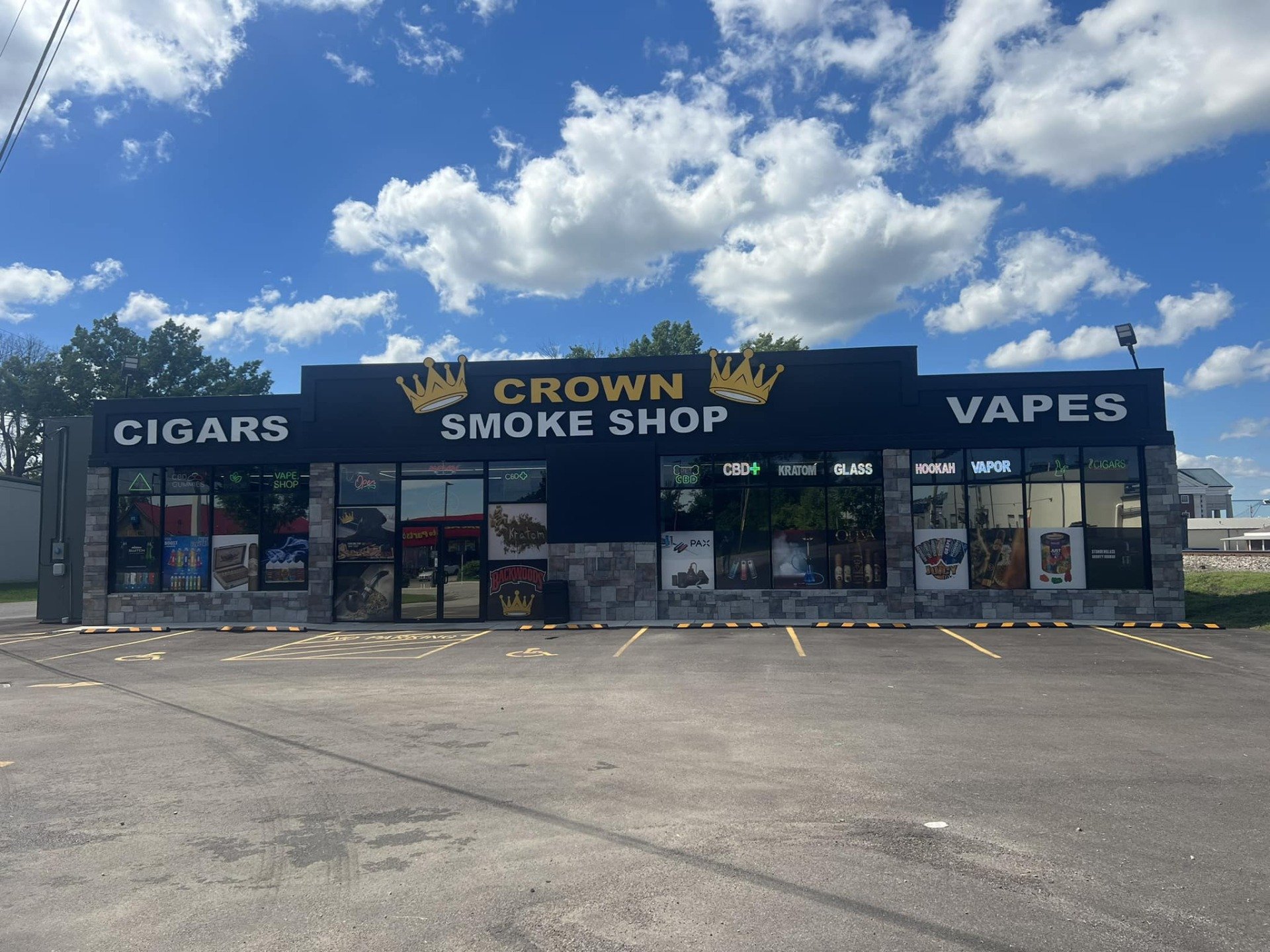 Crown Smoke Shop & Cigar Lounge | Kentucky