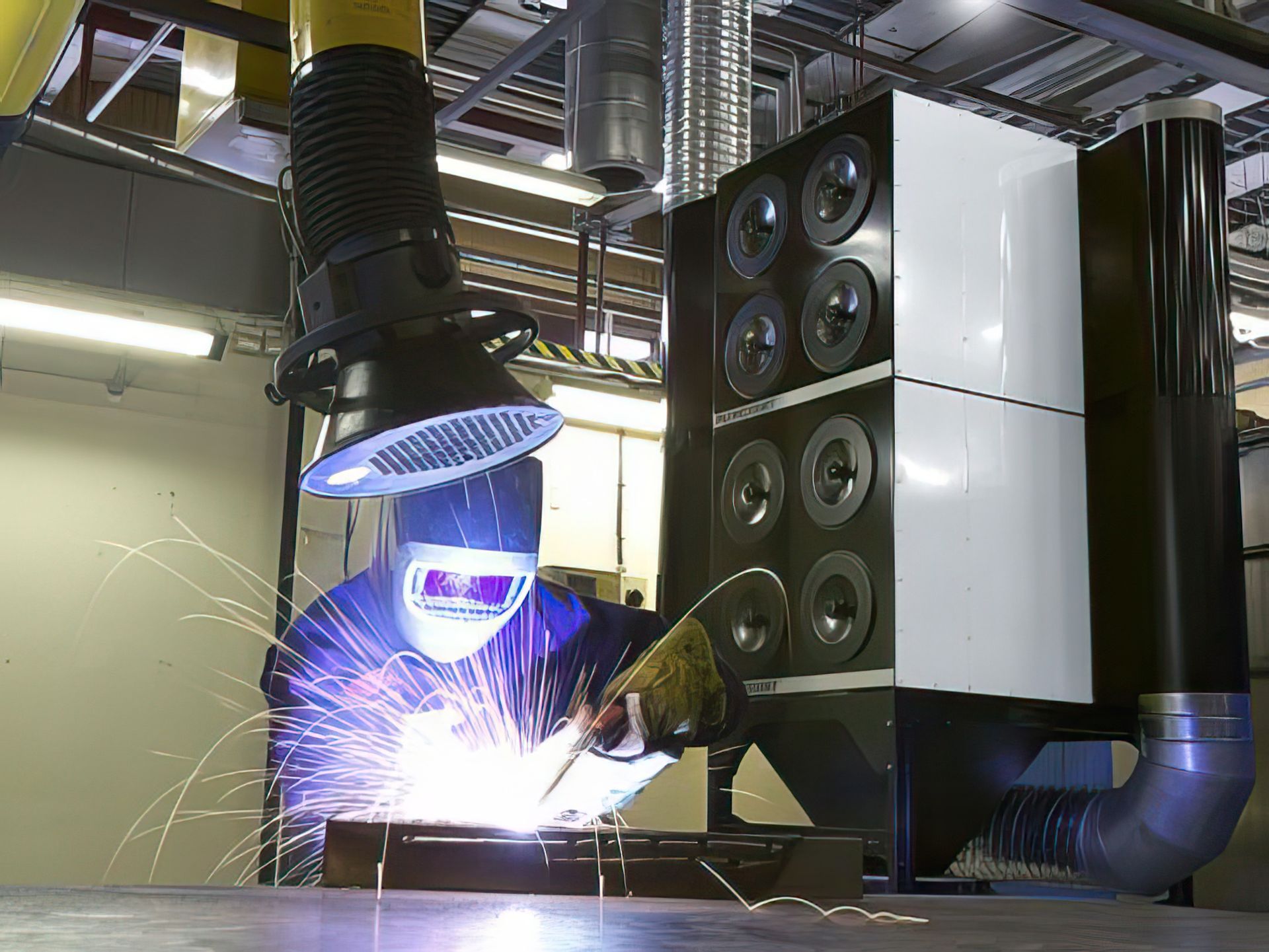 Metalworking dust filtration Mississauga