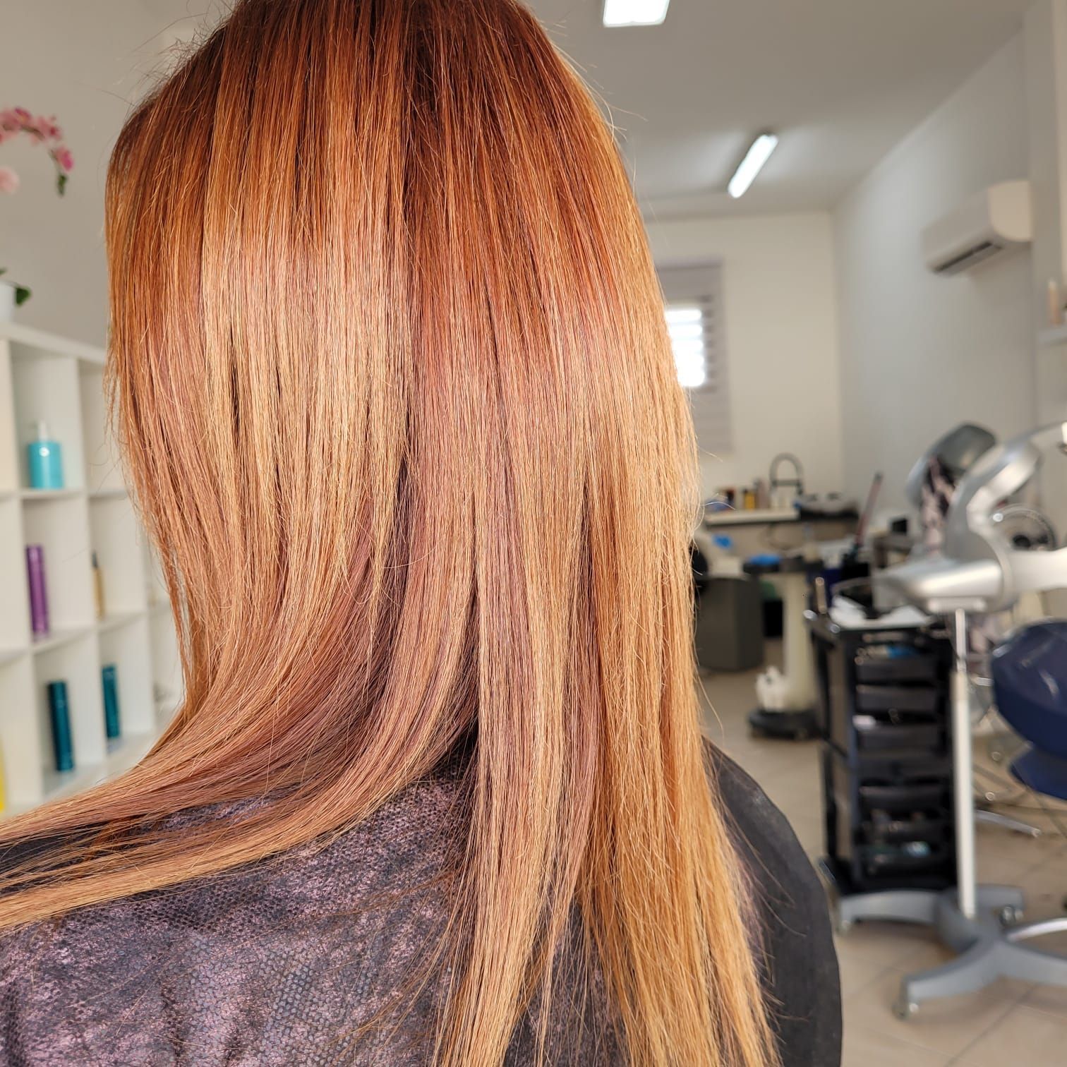 capelli scoloriti