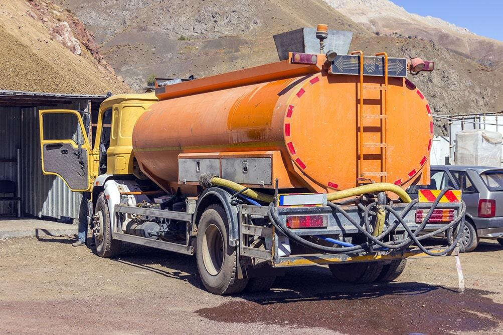 Transportadora de Líquidos y Materiales Nayarita