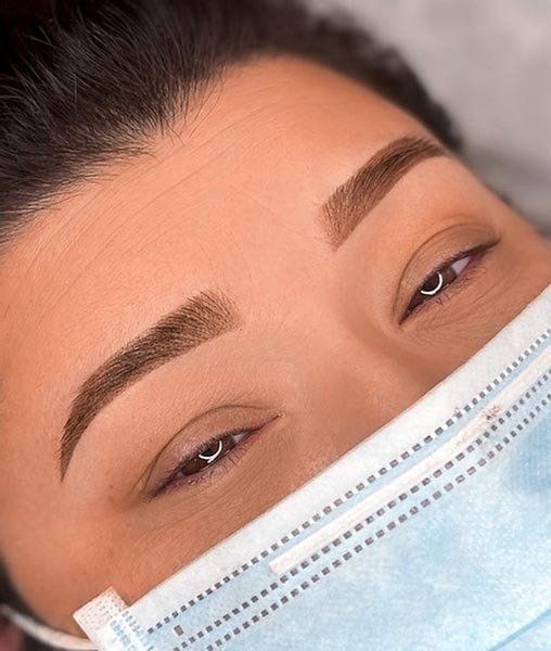 powdered brows