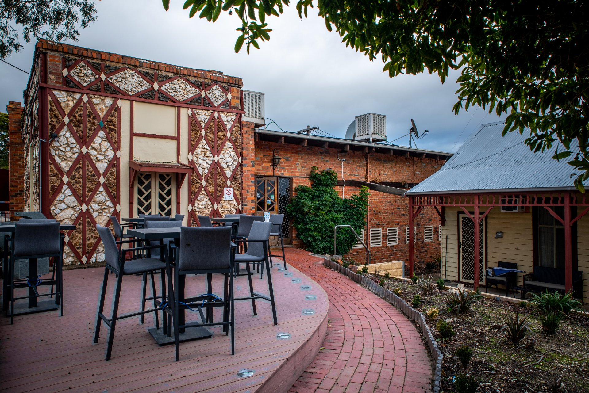 Diamond House Heritage Restaurant & Motor Inn Stawell