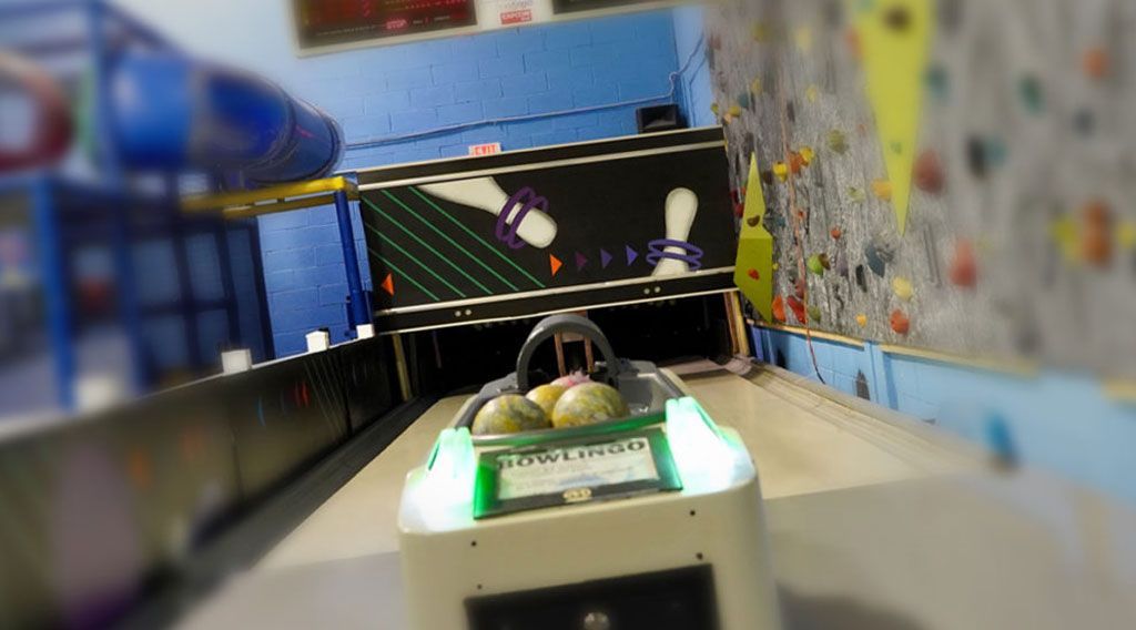 Mini Bowling