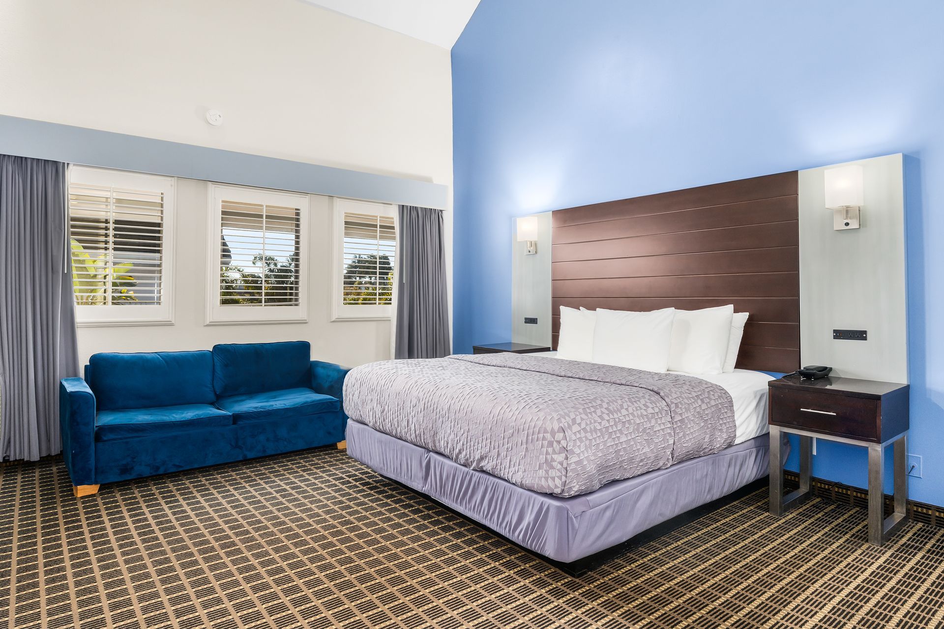 Superior King Bed with Sofa Bed