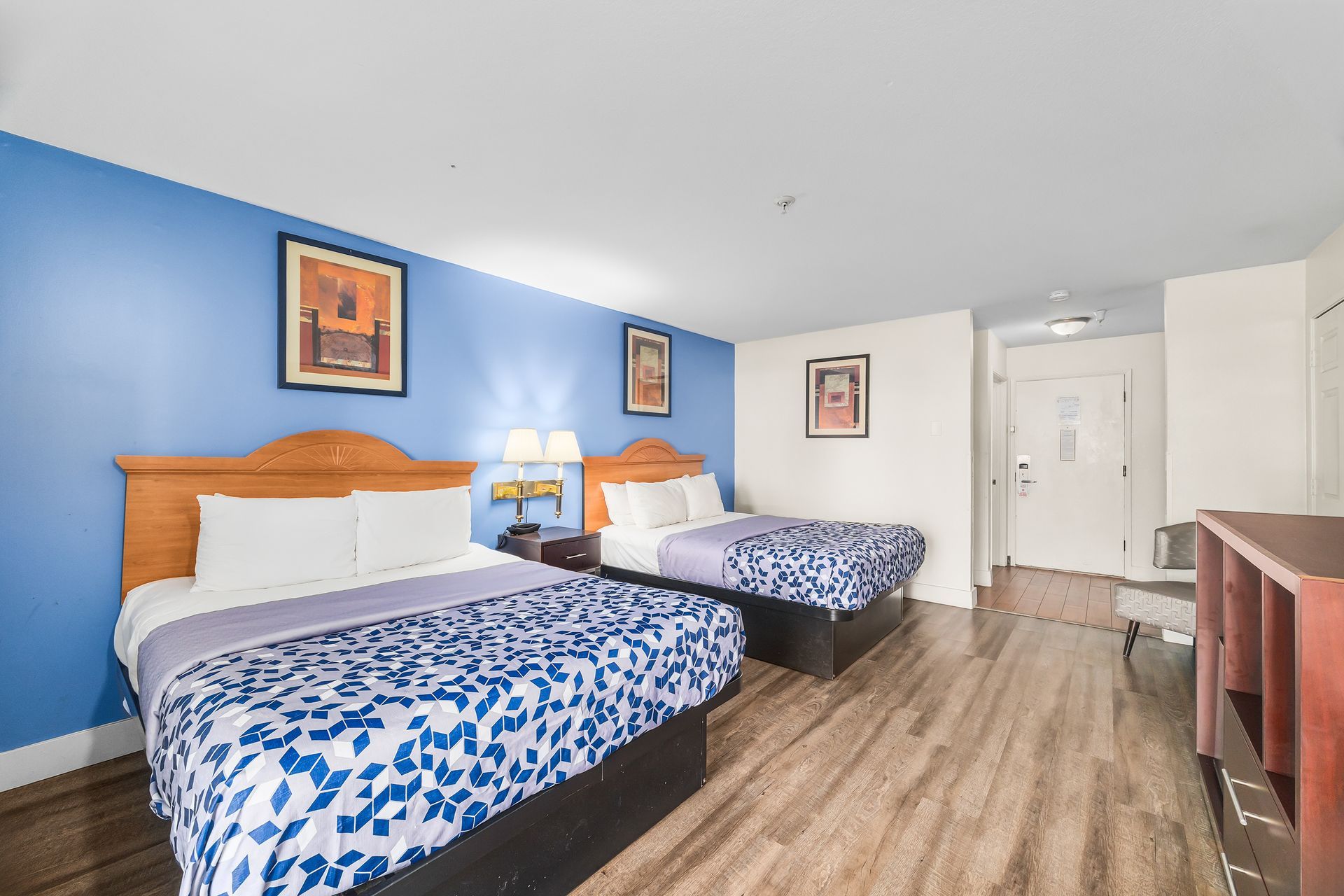 Standard Queen Room with Two Queen Beds