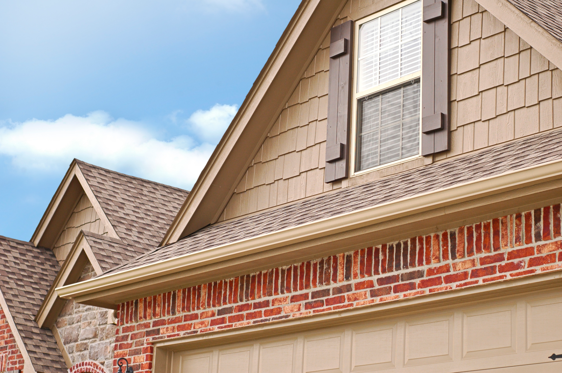Gutters in Cumberland, MA Gutters in Cumberland, MA