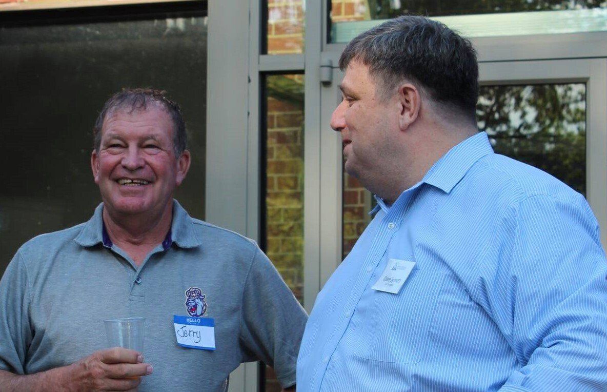 CEO Steve Synnott and Mayor Jerry Dofflemeyer