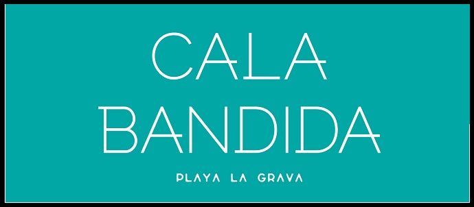 Logo voor Cala Bandida: witte tekst op een blauwgroen rechthoek, 