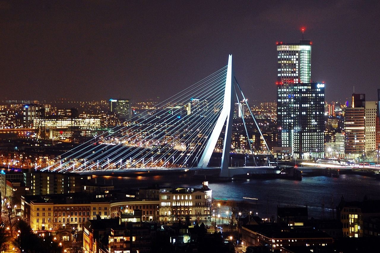 Uw huis of bedrijf beveiligen in Rotterdam met een alarmsysteem van AJAX