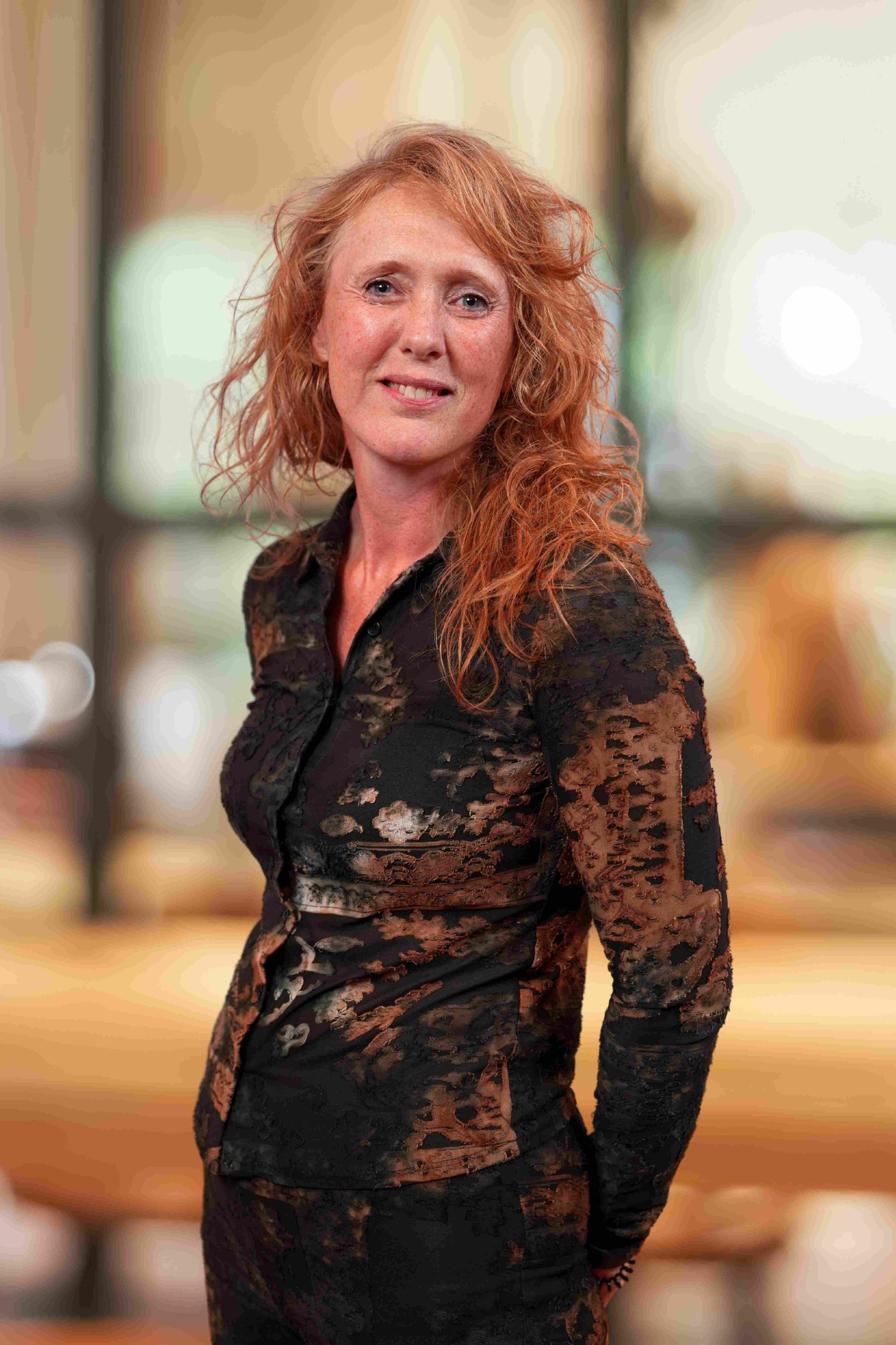Yvonne van Hattem speelt Lena in de Nederlied musical 't Retro Schaep met de 5 Pooten in Theater Het Zonnehuis in Amsterdam-Noord