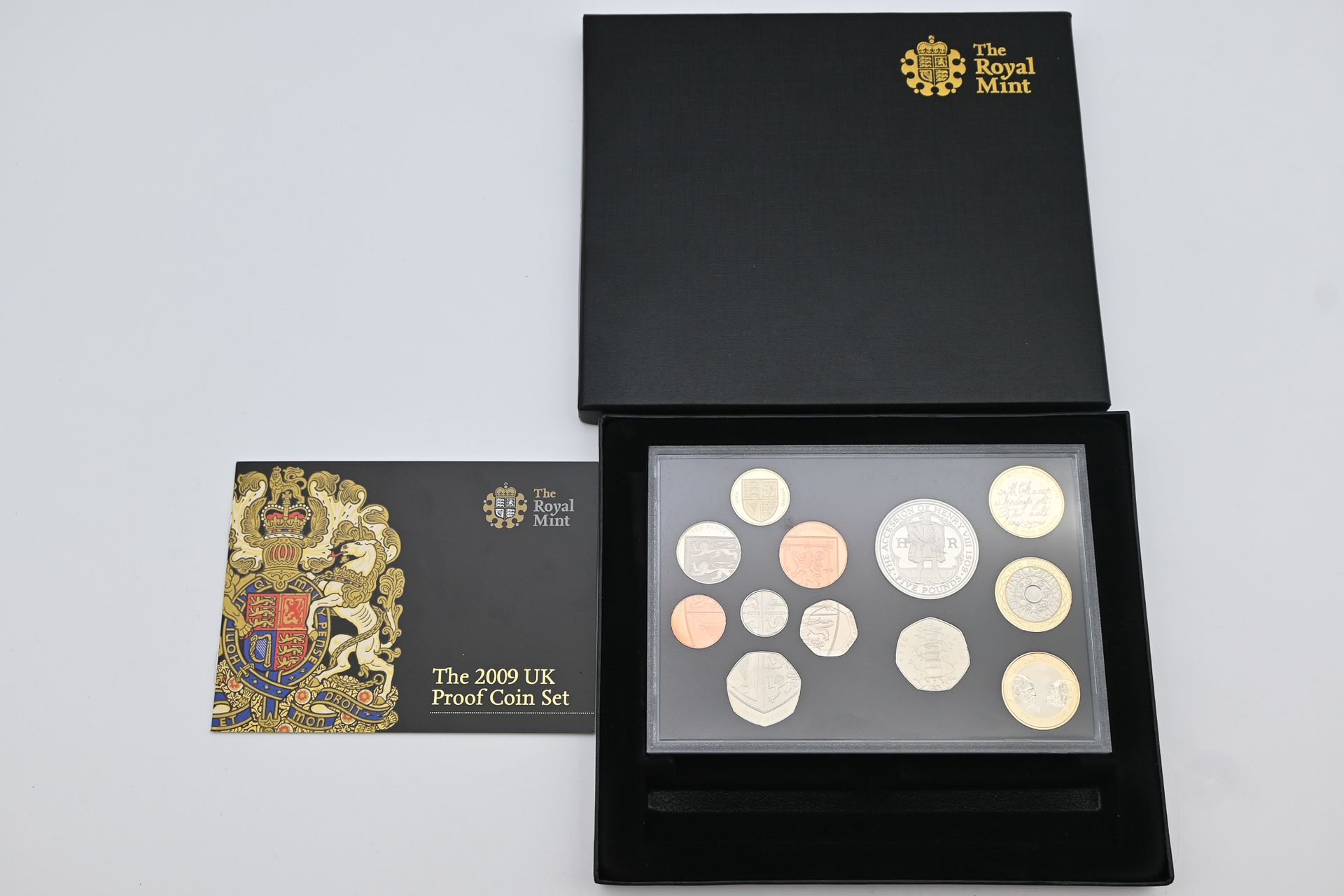 2009 United Kingdom Royal Mint proof coin set in its black presentation case with certificate, Lot 990 at Copeland Roberts Auction 021