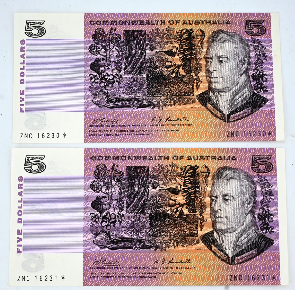 1969 Phillips/Randall $5 Star Notes, consecutive pair