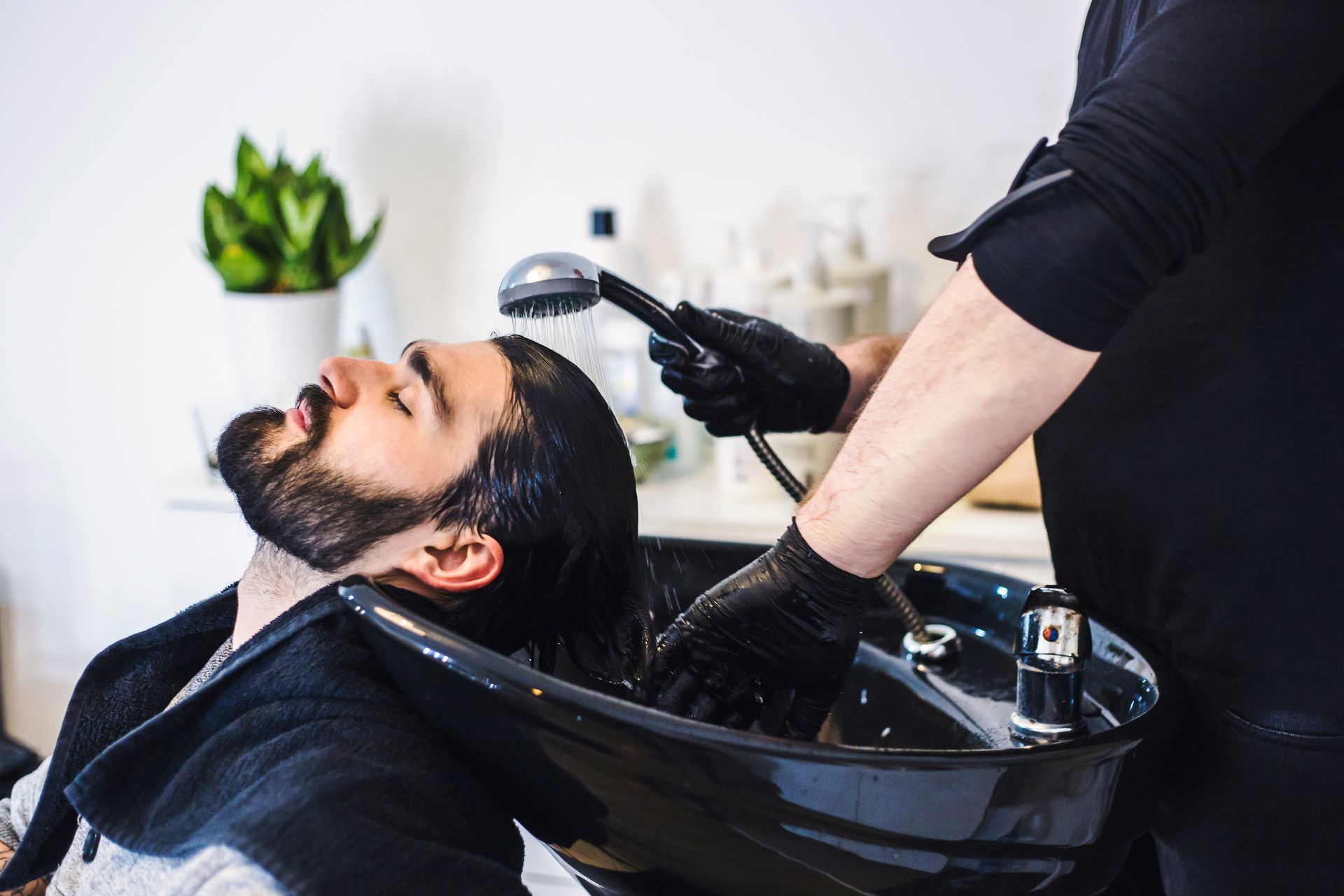 parrucchiere uomo glam 10