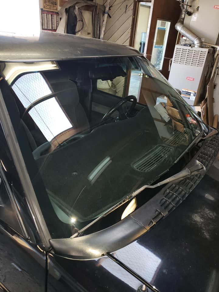 Windshield Replacement