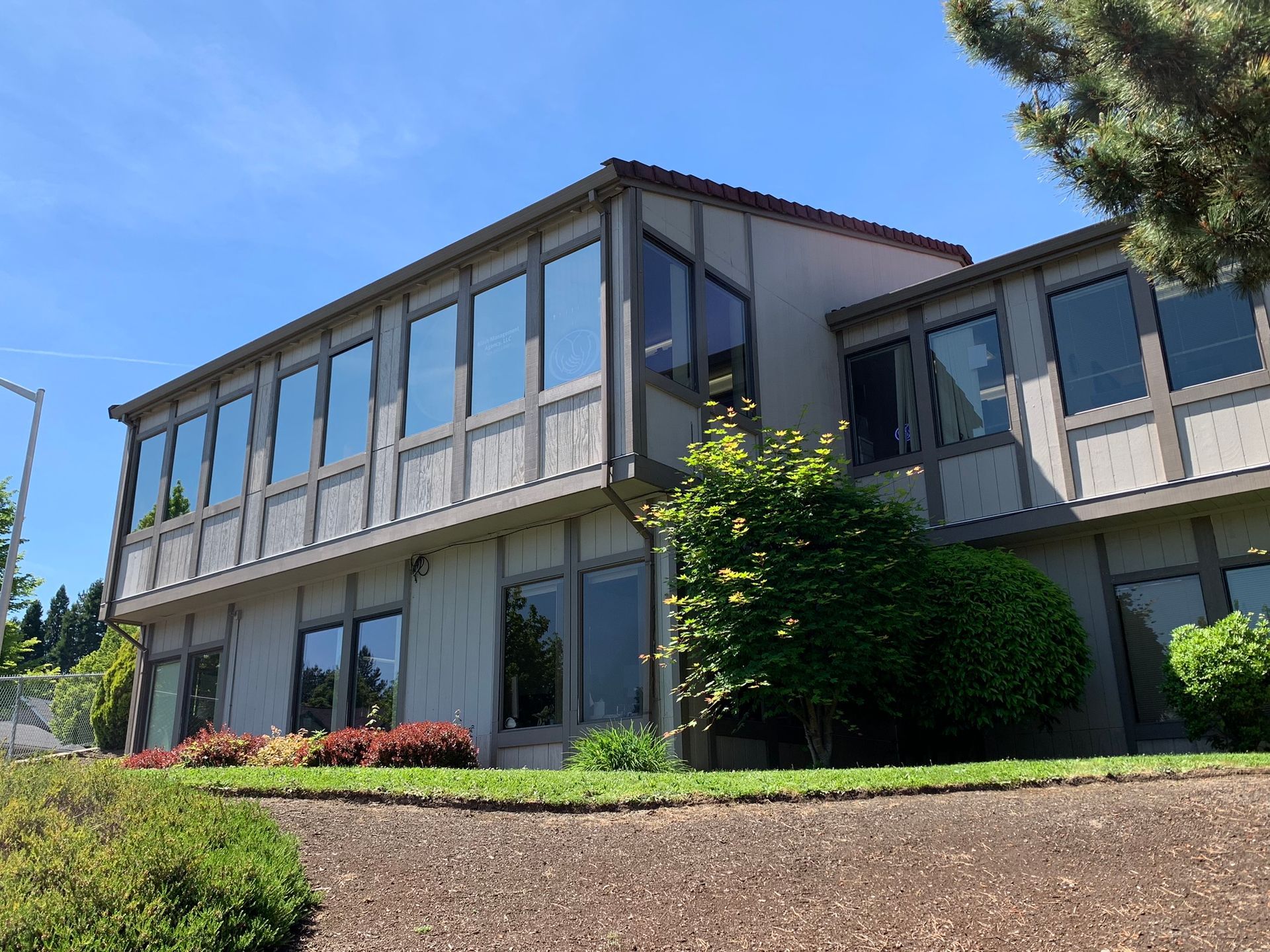 Hilltop Office
