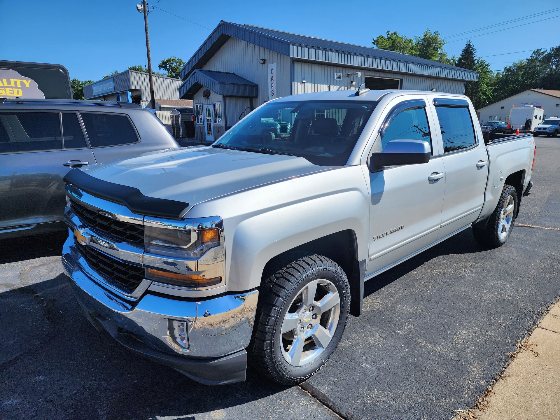 2016 Chevrolet Silverado 1500 LT 4X4 Crew Cab Standard Box's photo