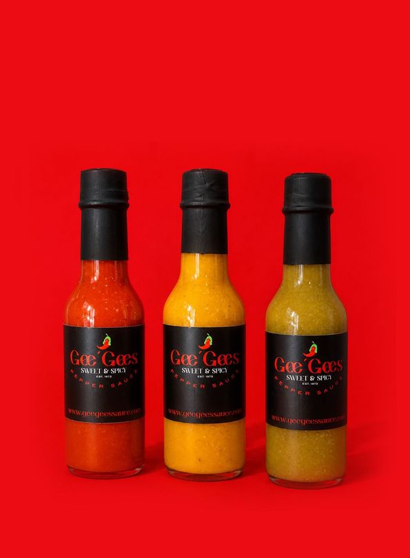 Gee Gee's Sweet & Spicy Pepper Sauce flavors