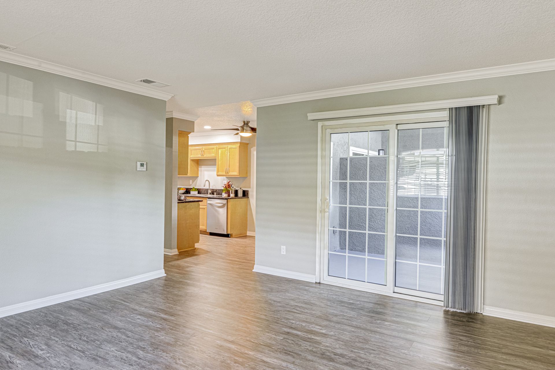Evergreens apartment dining room unfurnished